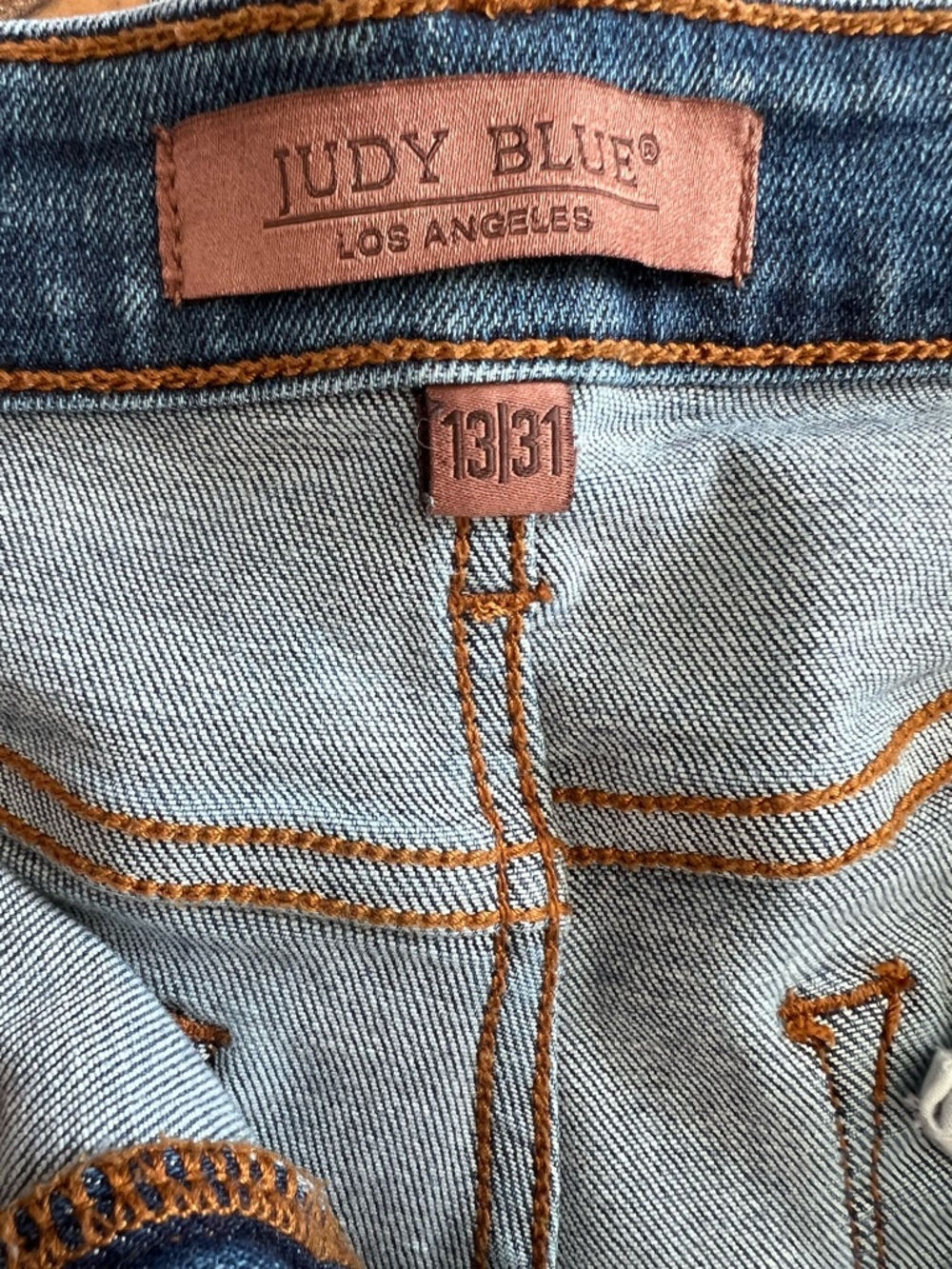 Judy Blue Retro wide leg Jeans - Picture 6 of 8